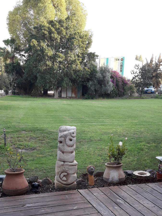Kibbutz Hatzor A Room Close To Ashdod Hatzor Ashdod Екстериор снимка